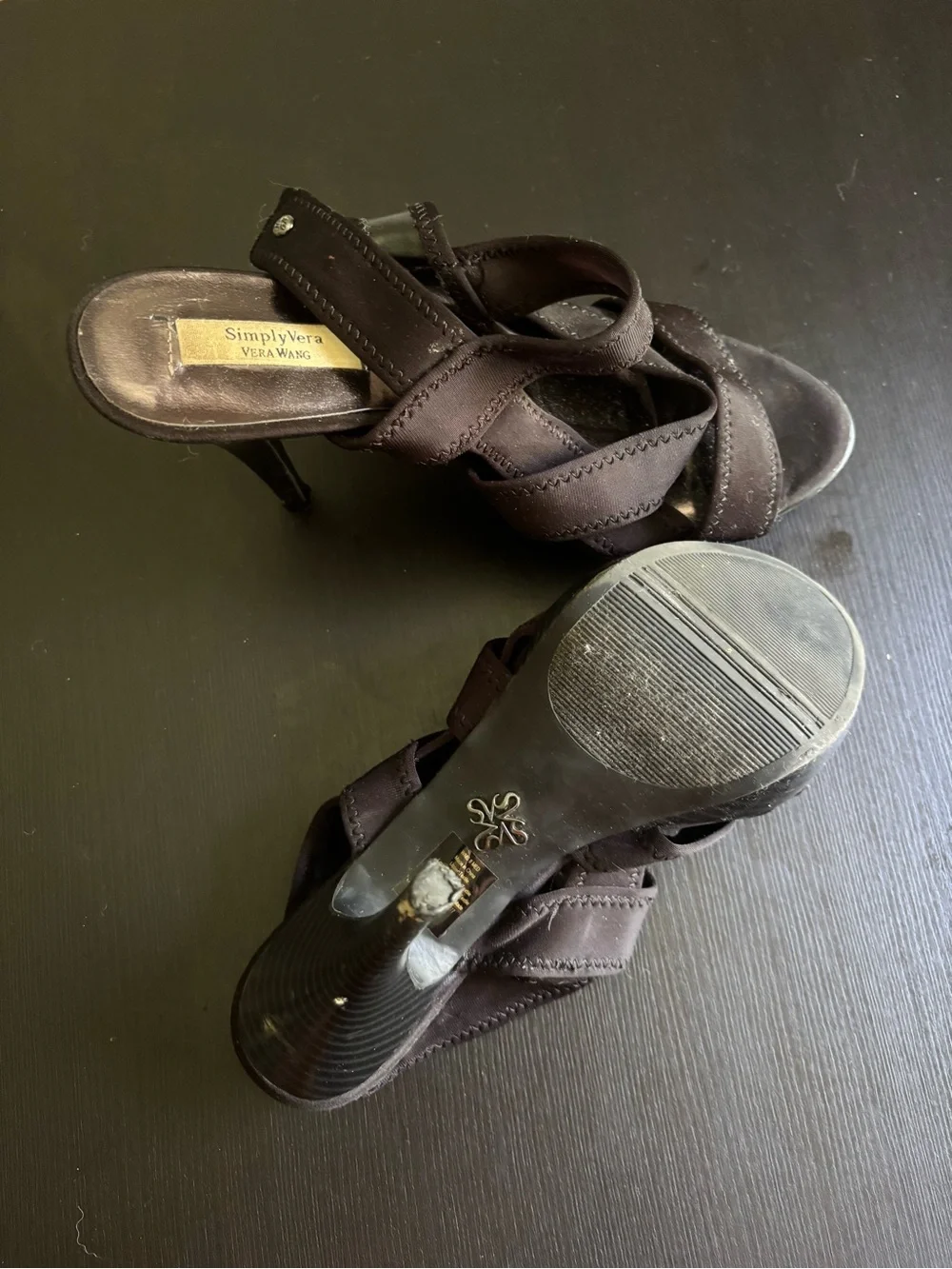 Simply Vera Vera Wang Black Strappy Platform Heels